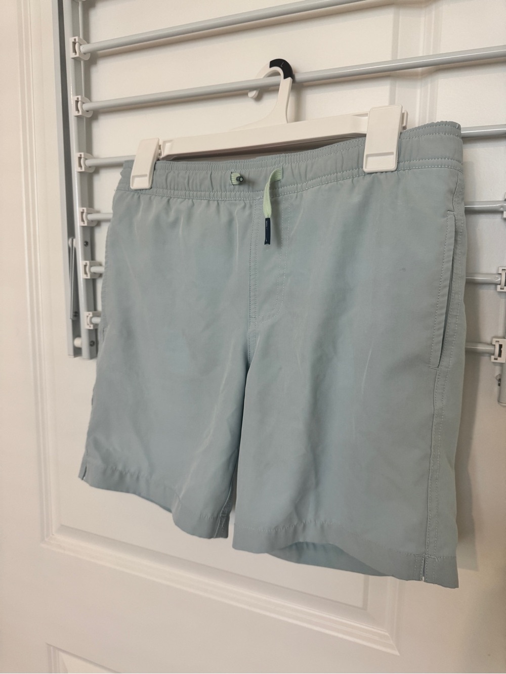 Southern Tide Men's Light Blue Swim Board Shorts
